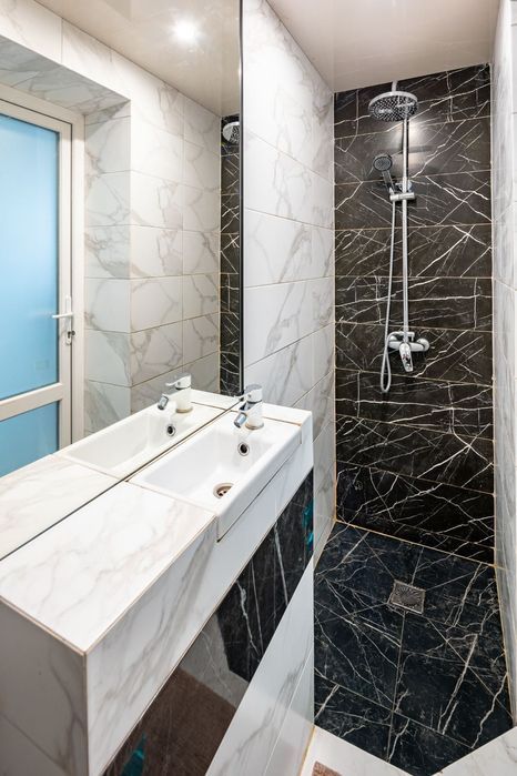 подобово 2к. Пл. Ринок, Реберня, Криївка, вул.Лесі Українки. Центр