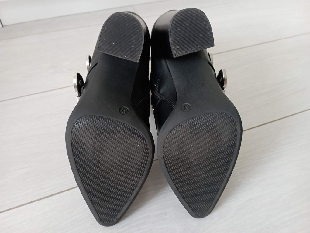 Nowe buty, botki na jesień r.37 czarne