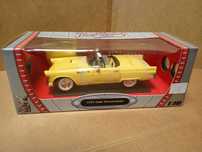 Road Signature 1/18  Ford THUNDERBIRD