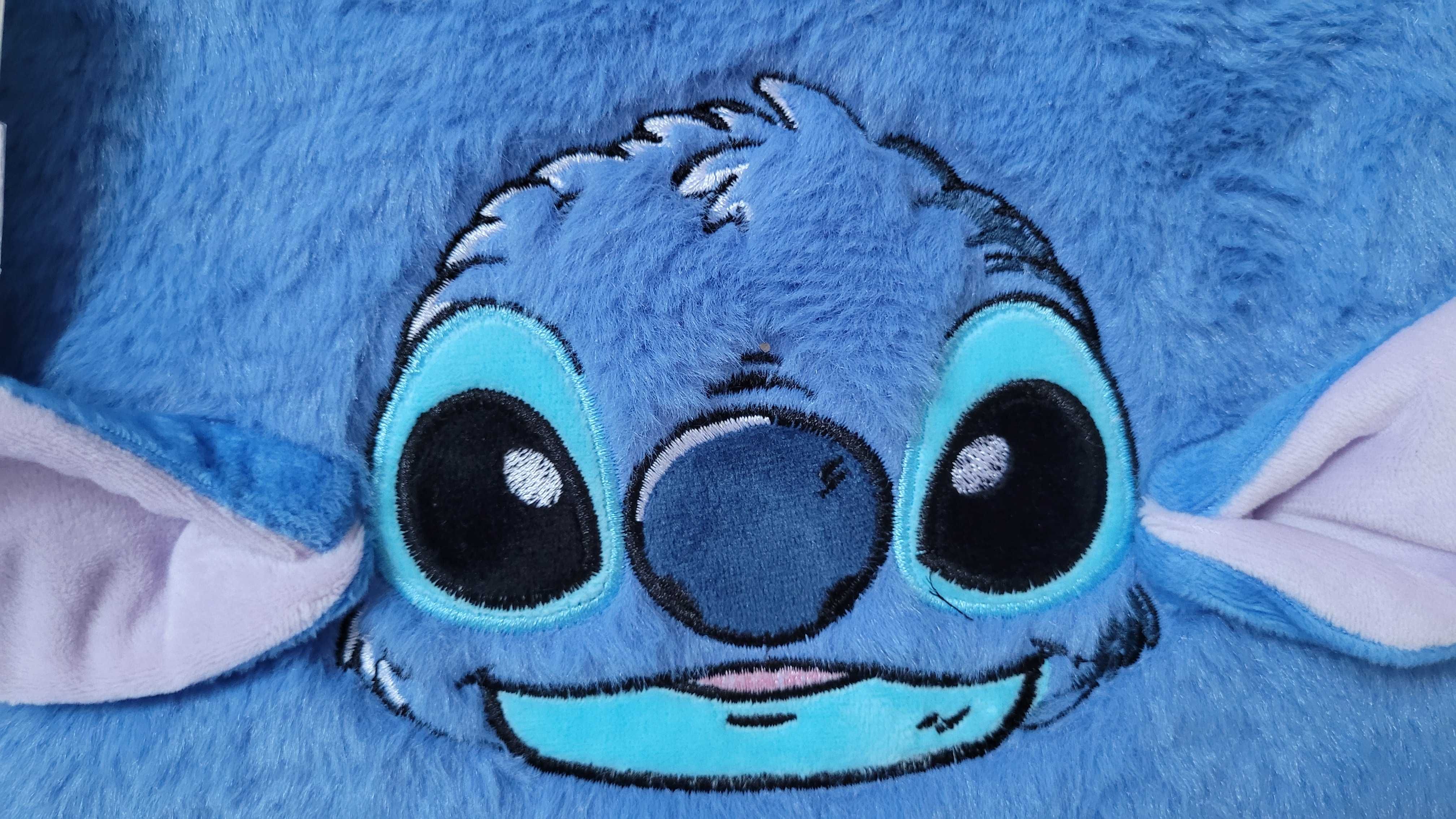 Przybory Disney Stitch w pięknym przyborniku ze Stitchem PRIMARK