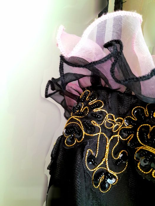 Нарядное вечернее платье-сарафан