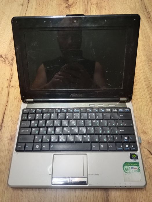 Компактний Notebook pc Asus n10j
