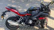 Moto Benelli 302r