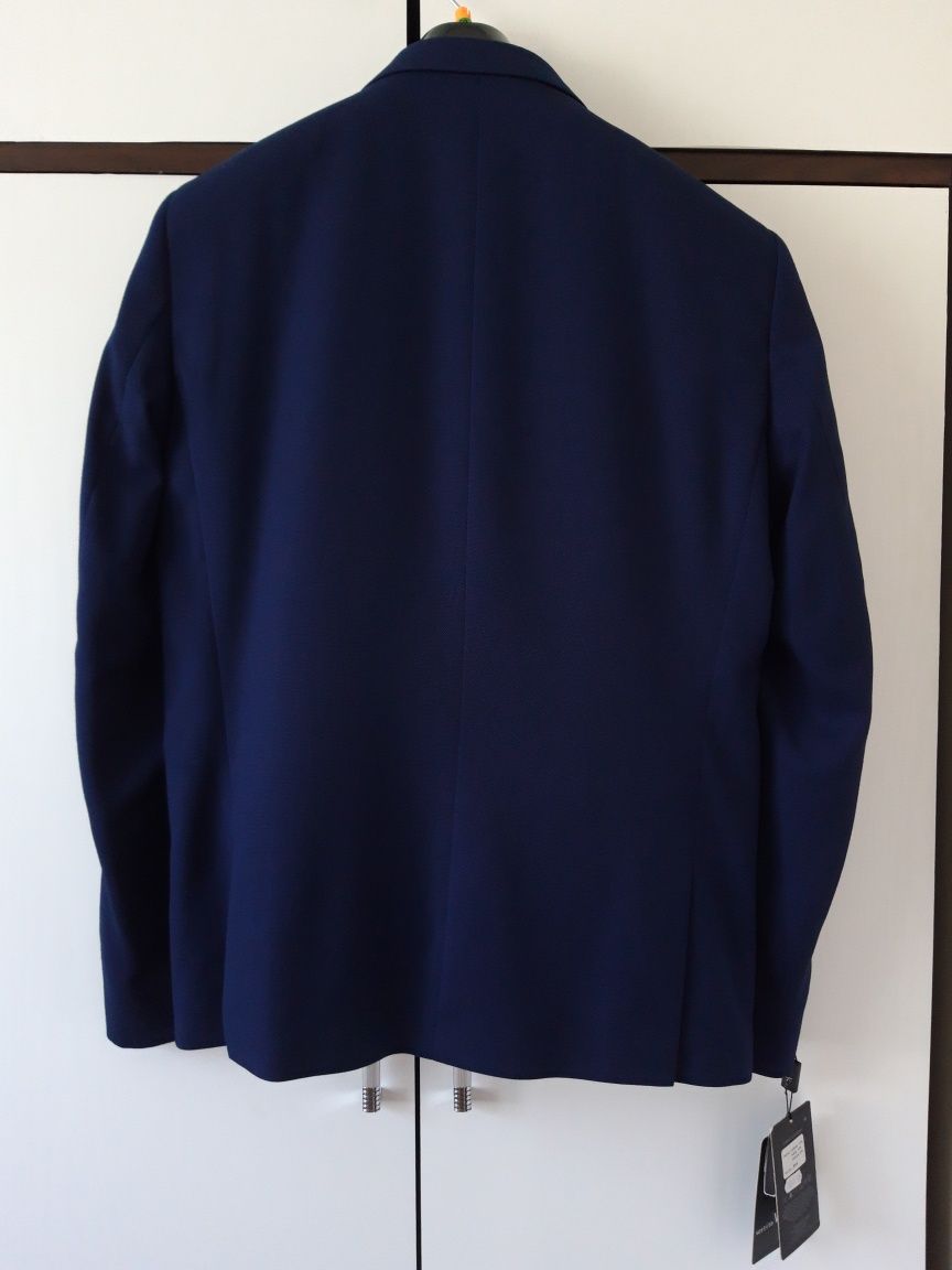 Vestito Vesta Garnitur męski nowy z metką rozmiar 52 slim fit