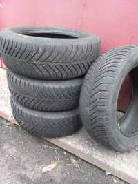 Продам всесезонні шини GOOD YEAR 215/60 r17