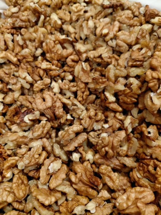 Продам грецькі горіхи