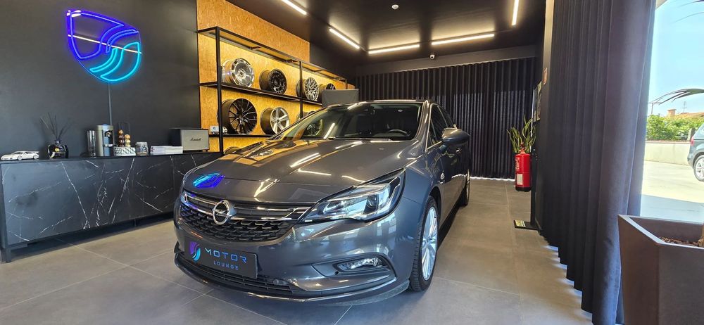 Opel Astra 1.6 CDTi Executive Start/Stop