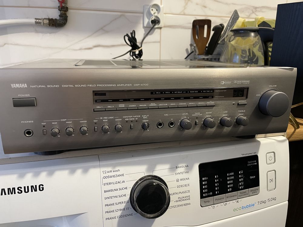 Wzmacniacz yamaha DSP-A700