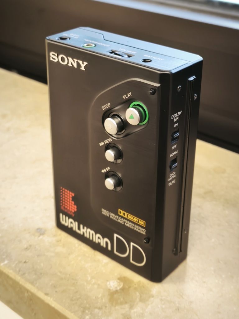Касетний плеєр Sony Walkman WM-DD1 + Чохол ! Ідеал  ! Японія !