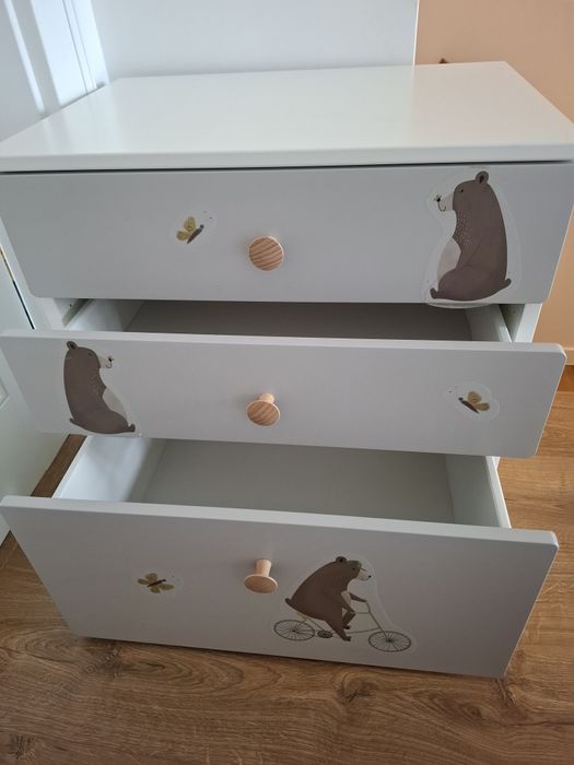Szafa i komoda Plasta ikea szare