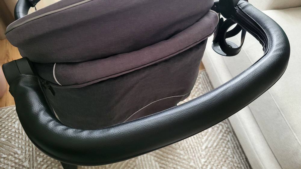 Прогулянкова Коляска візочок Carello vista air