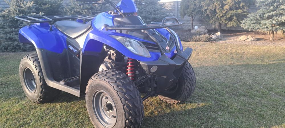 QUAD KYMCO MXU 250 Rok 2006.