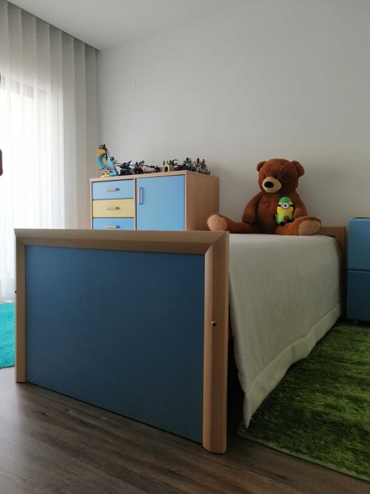 Vendo quarto excelente qualidade