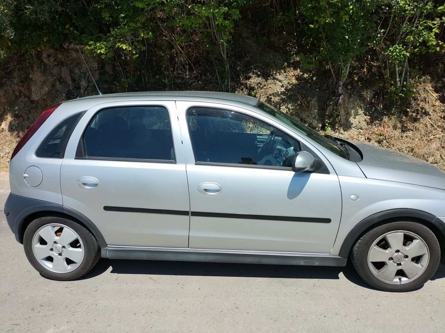 Opel corsa 1.3 cdti