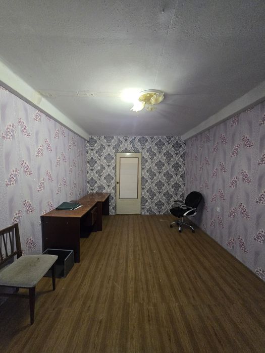 Продам 3 - комнатную квартиру ул. Алтайская