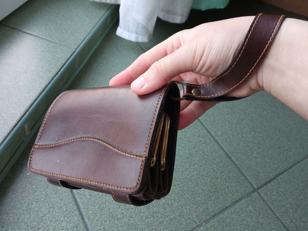 Кожаный женский кошелек сумка