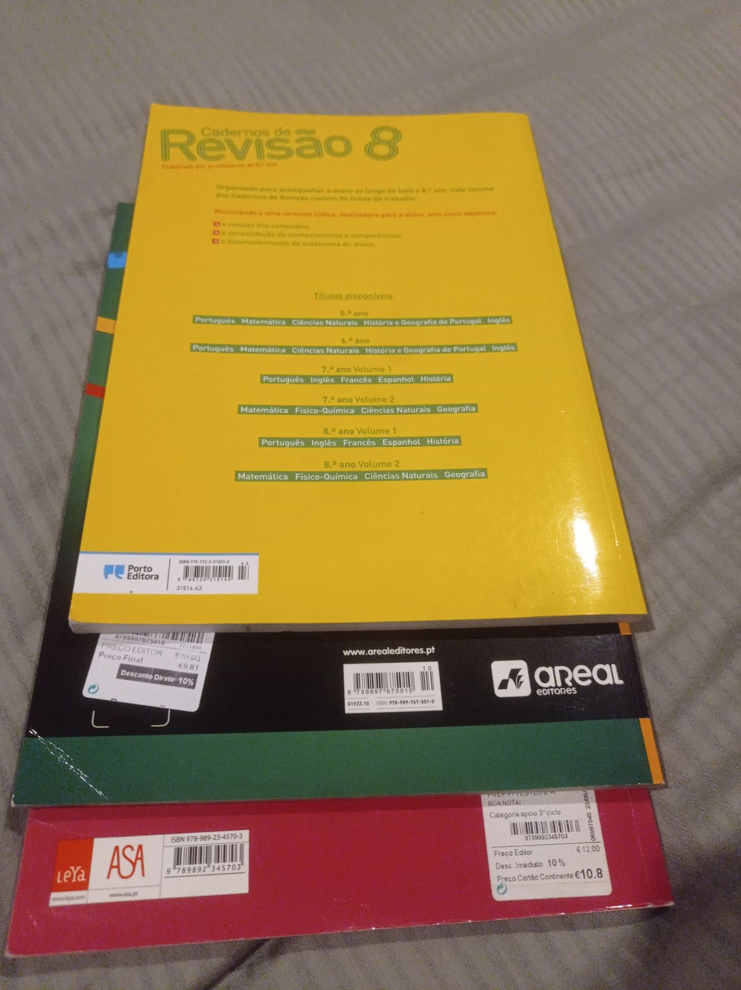 3 Livros de exercícios de Matemática, CN, FQ, Geografia