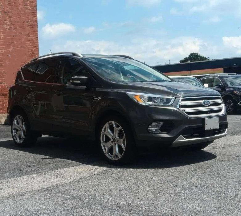 Ford Escape Titanium      2018
