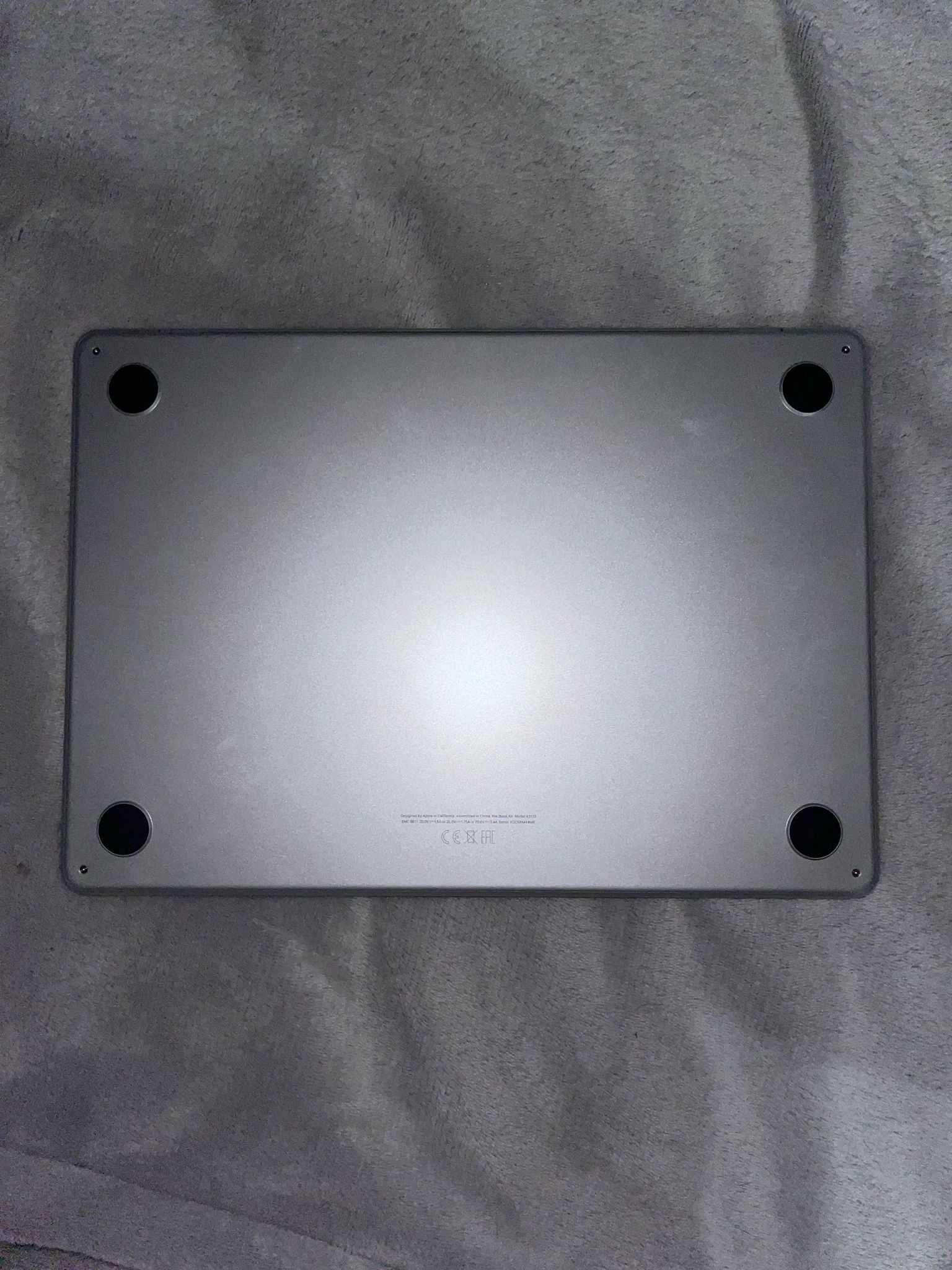 Apple MacBook Air 2024 13,6" M3 16GB RAM 512GB Srebrny