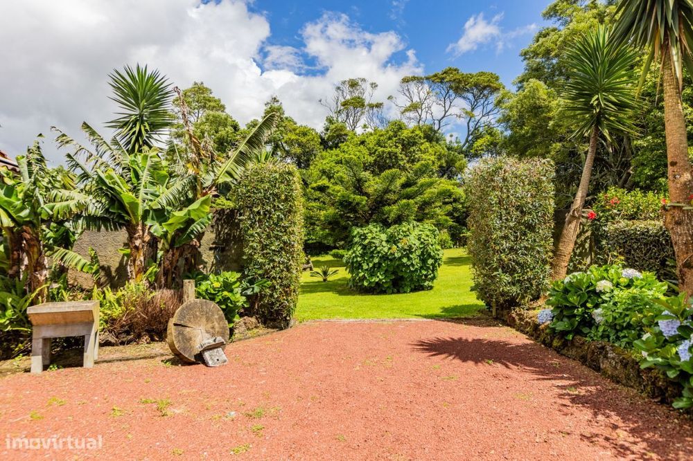 Terreno para Construção no Pico da Pedra