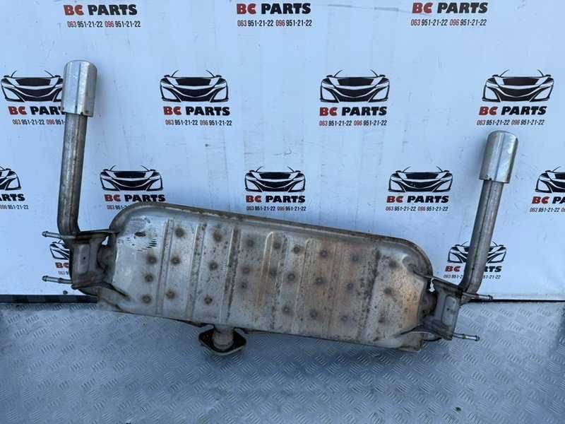 Задняя часть глушителя Mazda 3 2.5 2021 год PY1C40100G