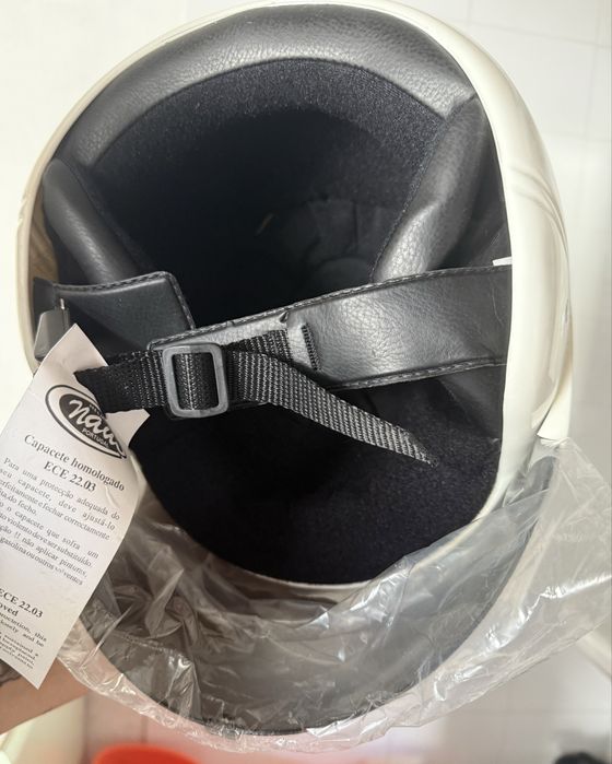 Capacete branco S novo