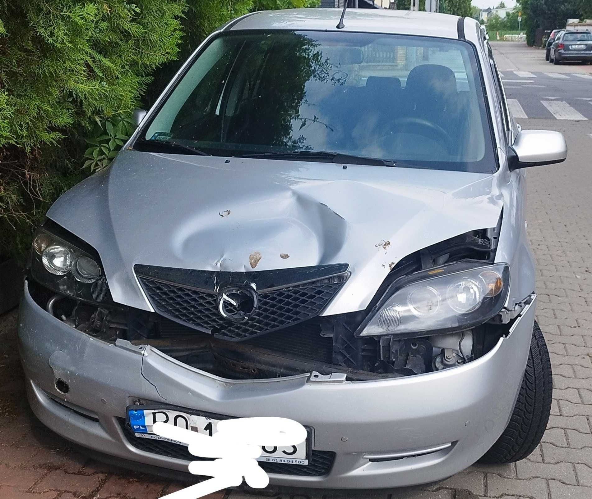 Mazda 2 po wypadku