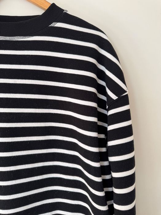 Sweatshirt oversize às riscas