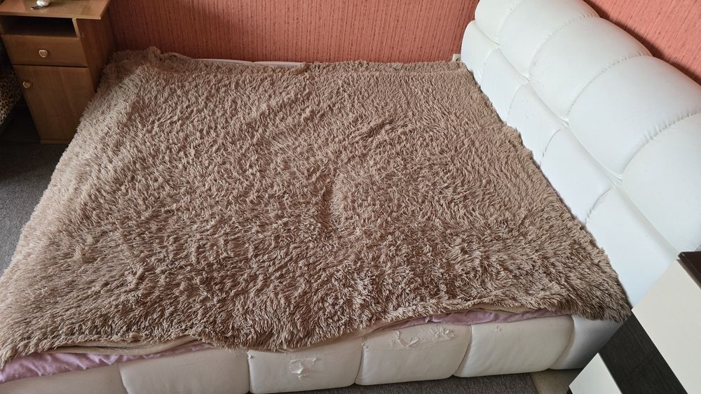 Продається комфортне двоспальне ліжко 180×200 з підйомним механізмом