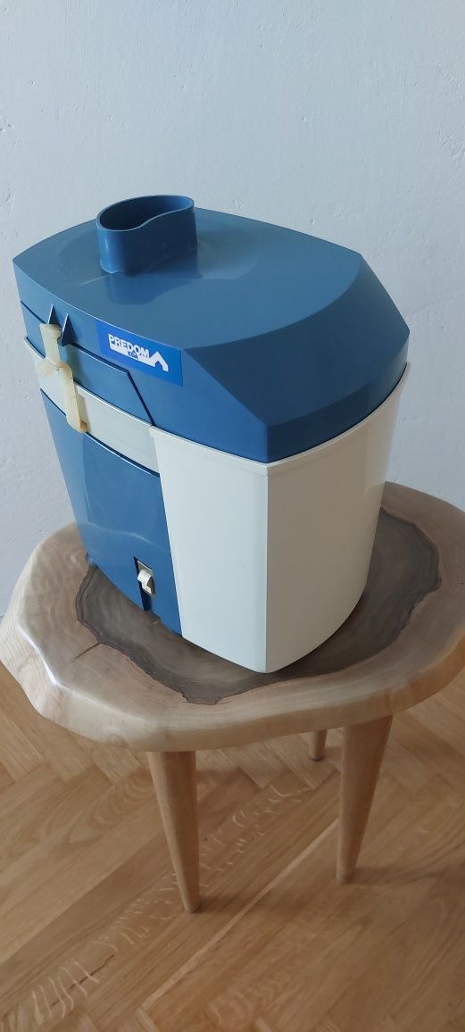 Sokowirówka PREDOM EDA