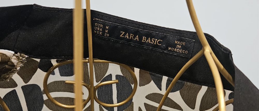 Tuniko-sukienka firmy Zara.