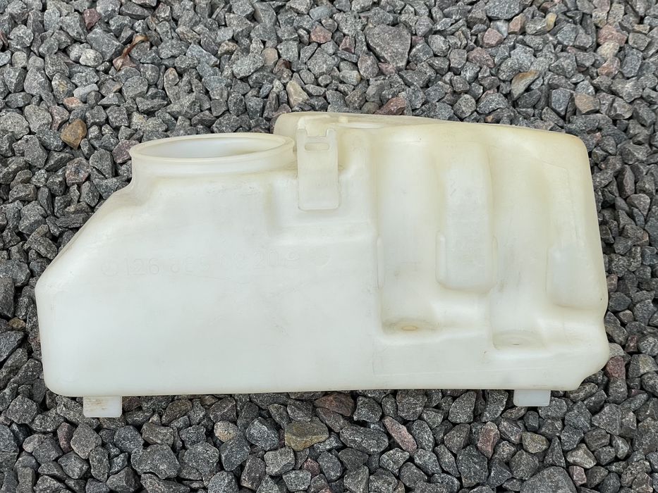 Бачок омивача 126 Mercedes 1268690820 1238690172 1268690214 1268690608