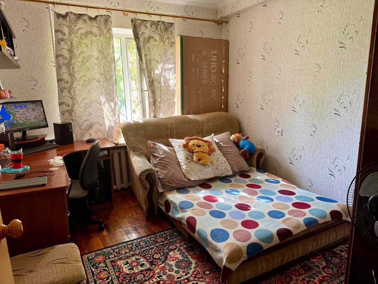 Продам 2х комнатную квартиру район "Роддом"