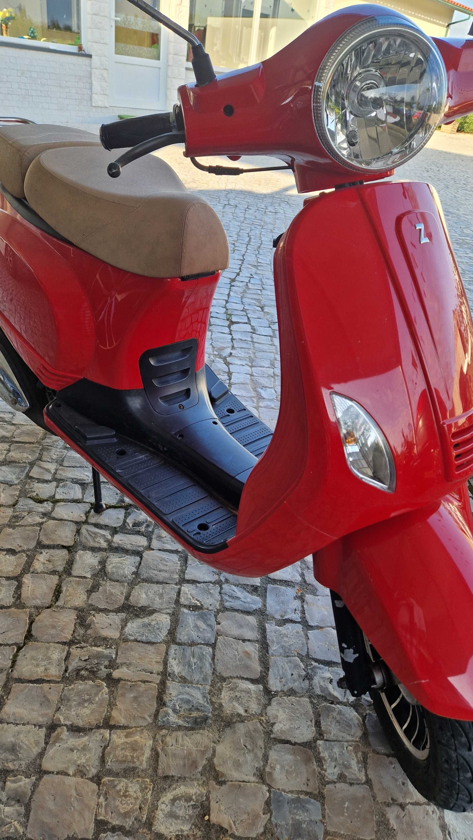 Vendo scooter 125 cm