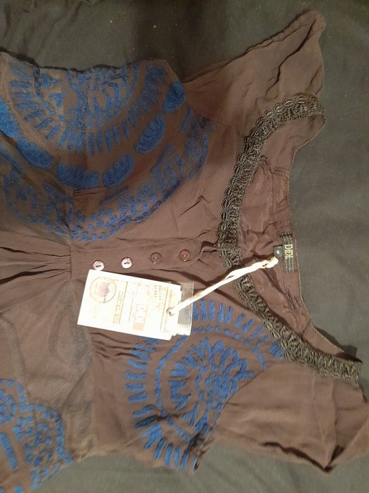 Платье S с вышивкой   наш 42