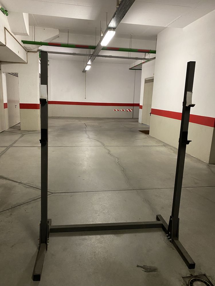 Squat rack em optimo estado