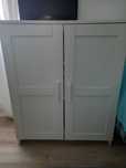 Móvel Estante Ikea. 2 portas e com 3 prateleiras. Como novo.