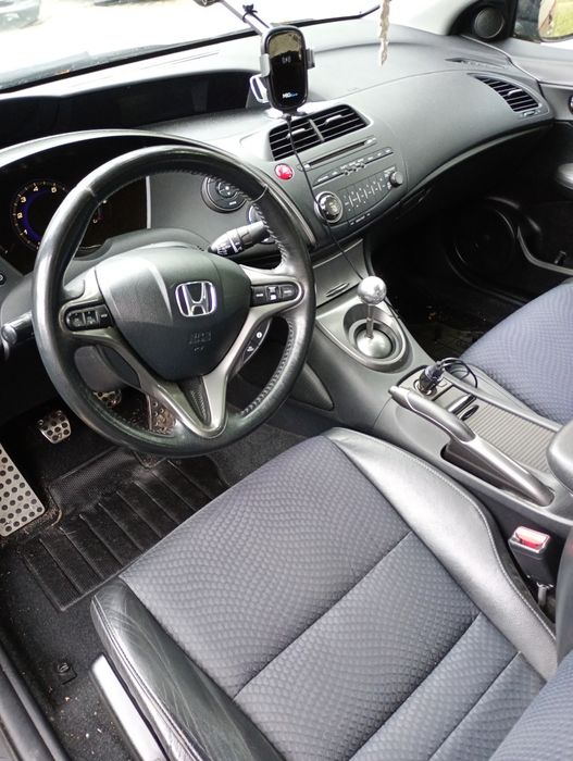 Honda Civic VIII UFO 1.8 140KM