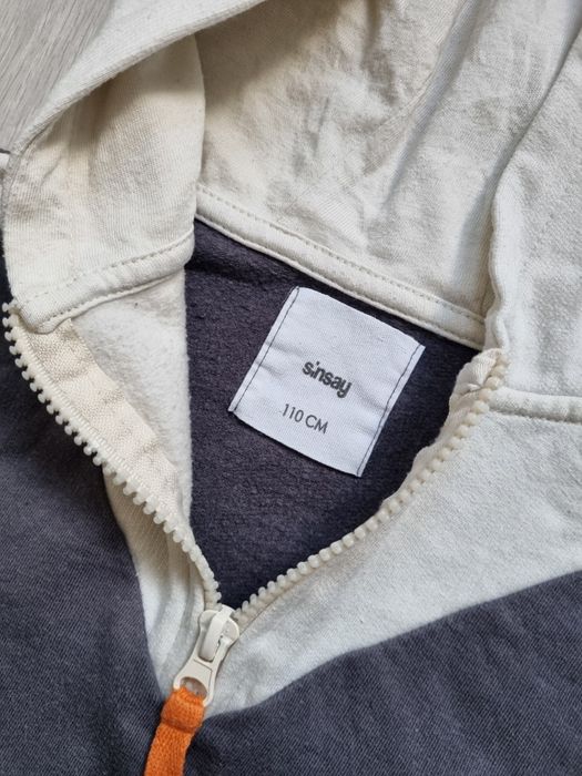 Bluza z kapturem chłopięca r. 104