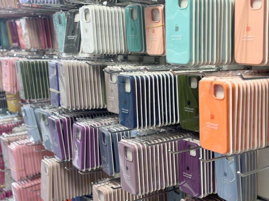 Силіконовий чохол на айфон silicone case iPhone 16 Pro Max /інші 15 14