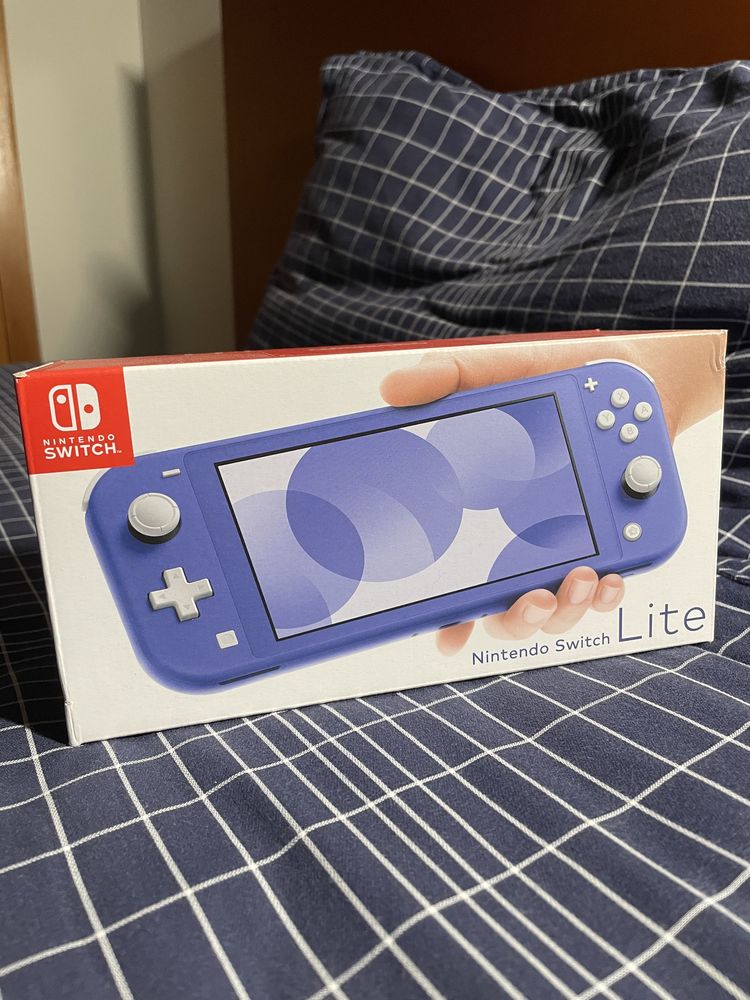 Nintendo switch lite