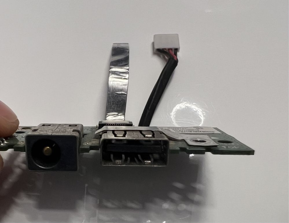 Gniazdo moduł zasilania z USB sprawny laptop ASUS X401A