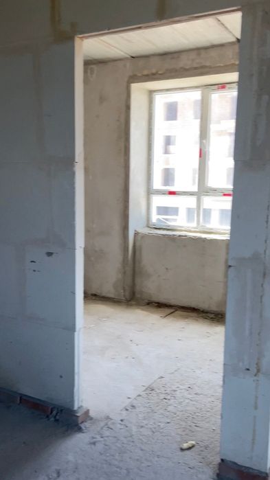 Продам 2 к квартиру 54 м2 на три окна в ЖК Дн.Брама