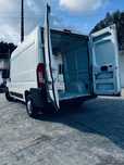 Serviço de Transporte e  Mudanças, Aluguer de carrinha com motorista