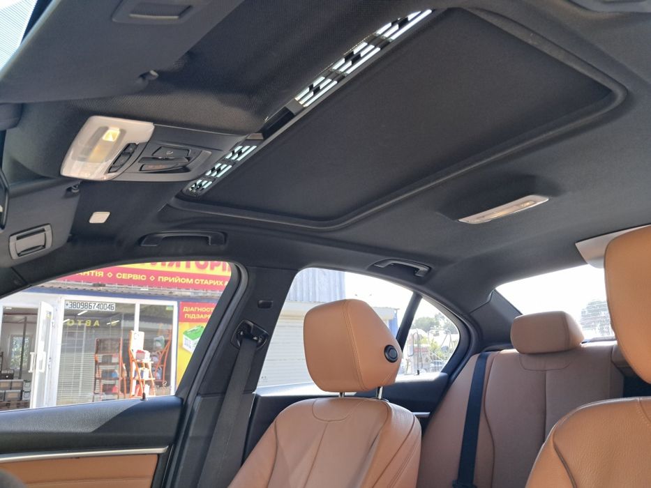 Продам BMW 330 e 2017 год 58 тыс км пробег!!!