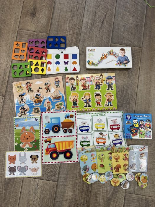 Розвиваючі ігри,монтесорі,сортер,ігри на липучках