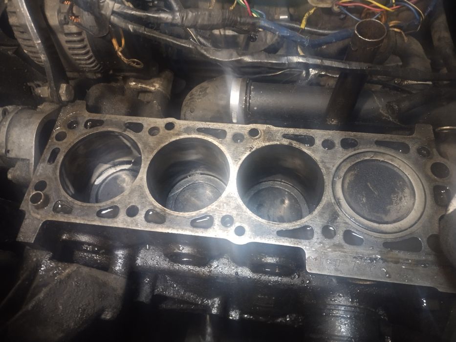 Опель Астра ф 1, 6 бензин