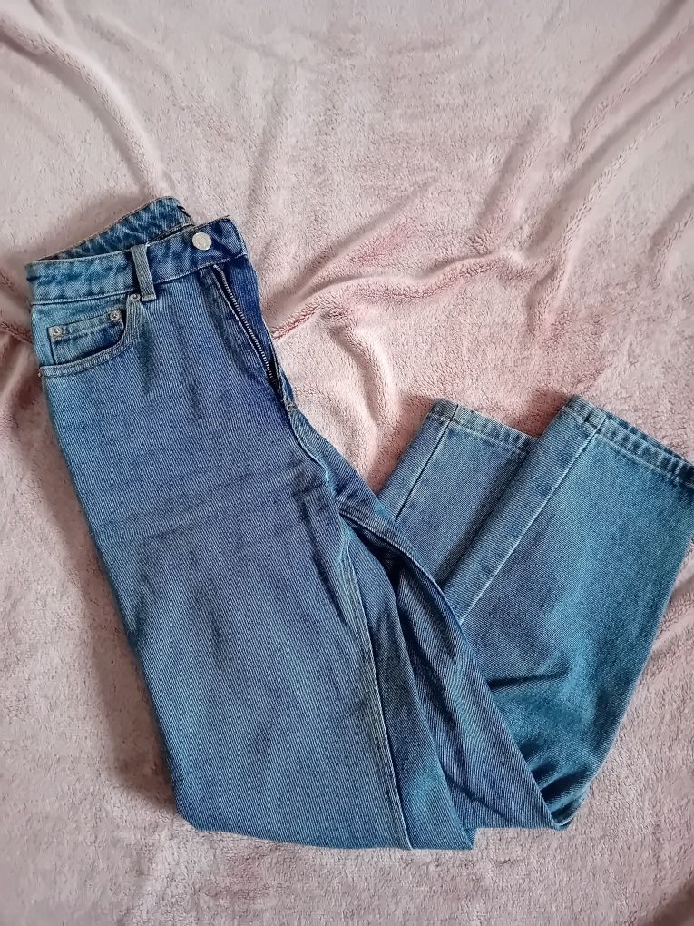 Spodnie typu Mom Jeans