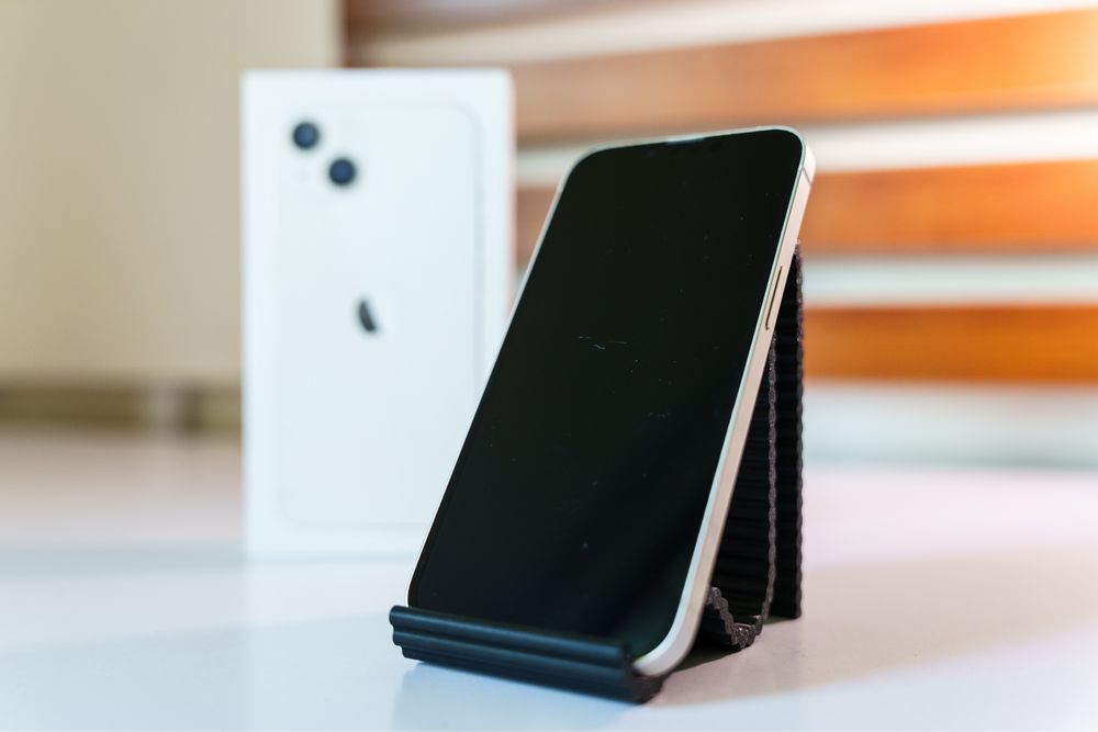 IPhone 13 * Starlight 128GB