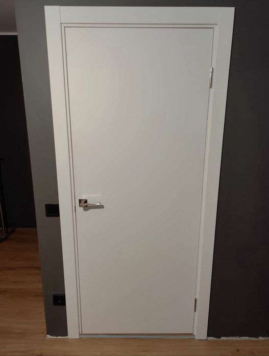 Монтаж дверей, плінтуса. Вінниця, Область. Установка дверей.